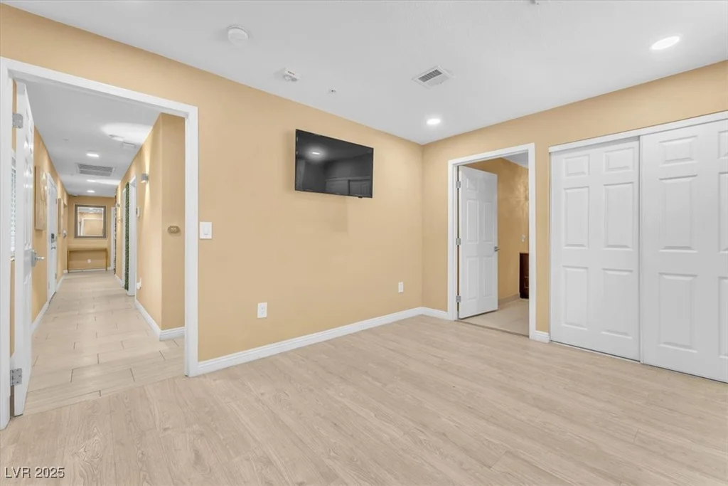 7830 Spencer, Las Vegas, NV 89123