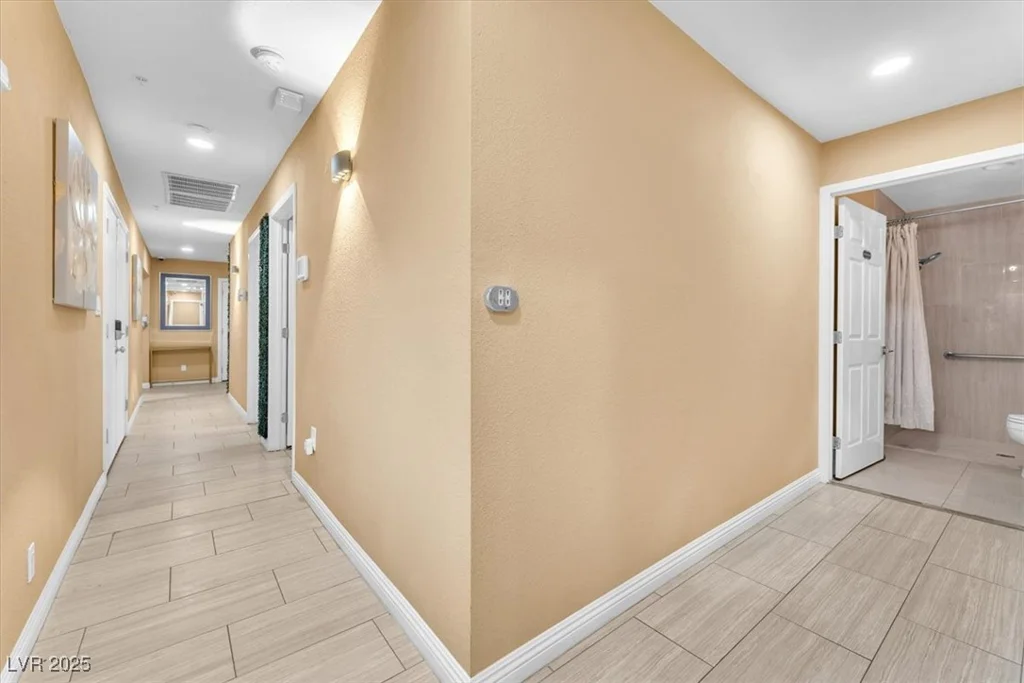 7830 Spencer, Las Vegas, NV 89123
