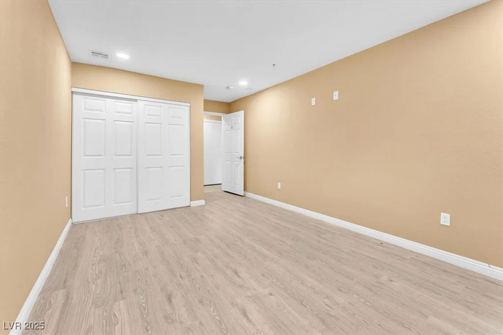 7830 Spencer, Las Vegas, NV 89123