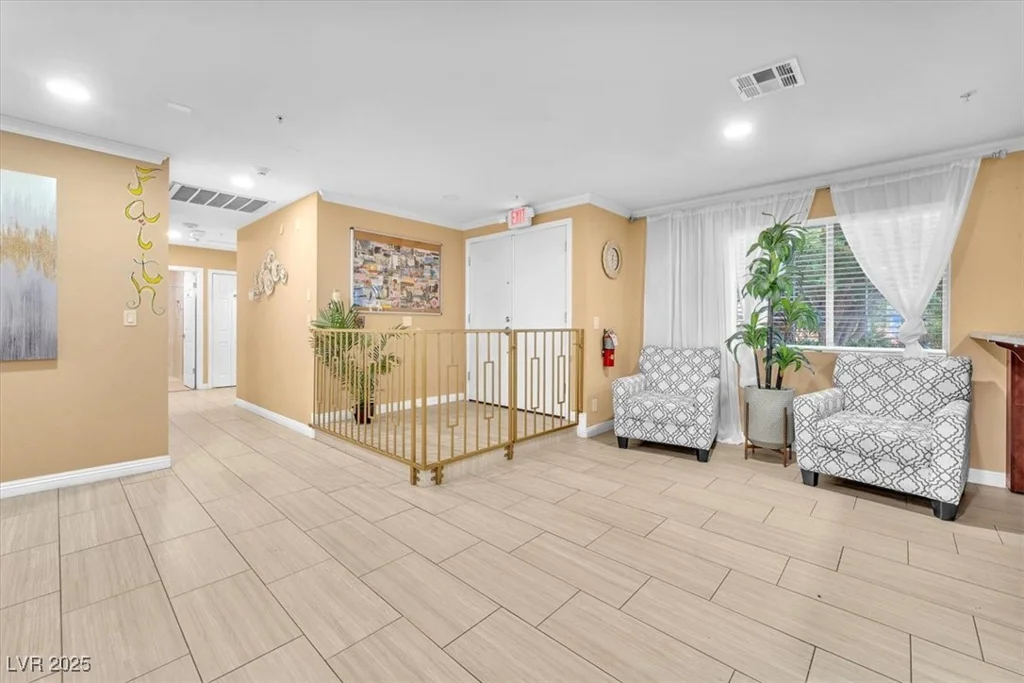 7830 Spencer, Las Vegas, NV 89123