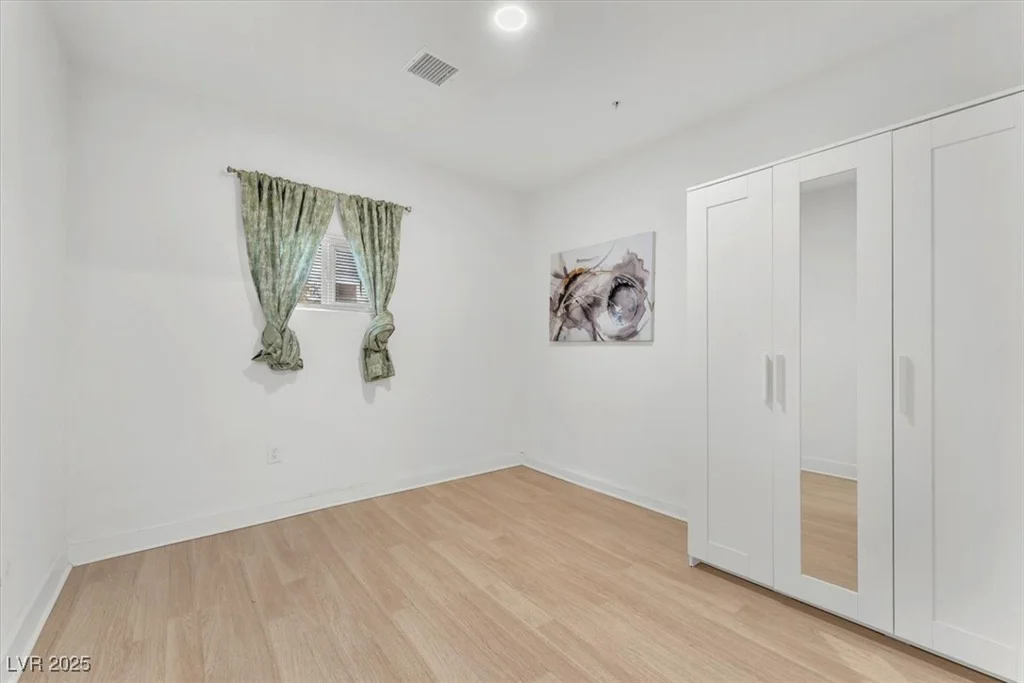 7830 Spencer, Las Vegas, NV 89123