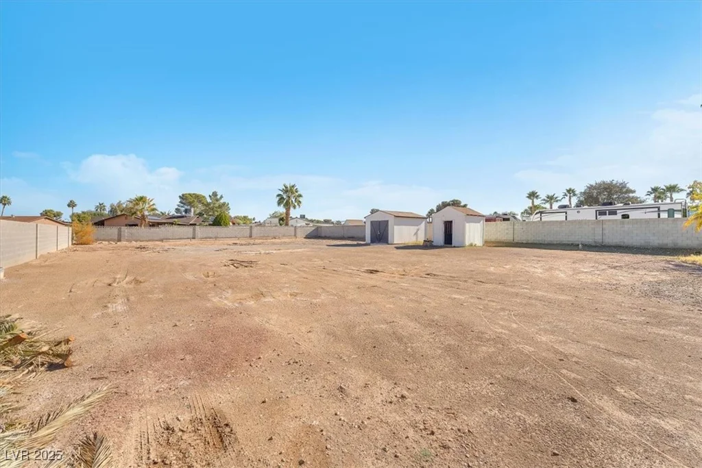 7830 Spencer, Las Vegas, NV 89123