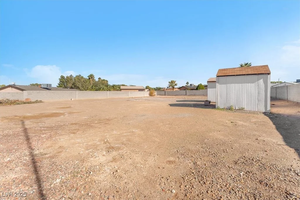 7830 Spencer, Las Vegas, NV 89123