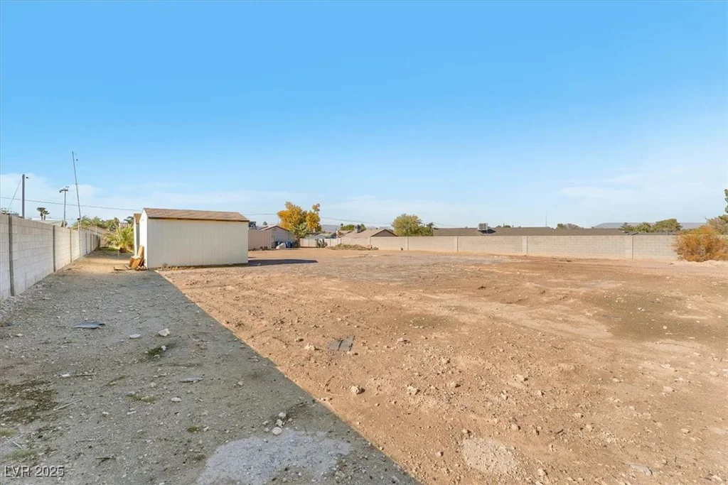 7830 Spencer, Las Vegas, NV 89123