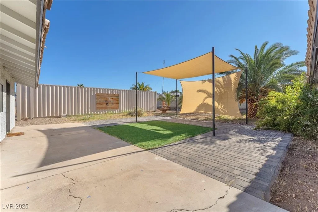 7830 Spencer, Las Vegas, NV 89123
