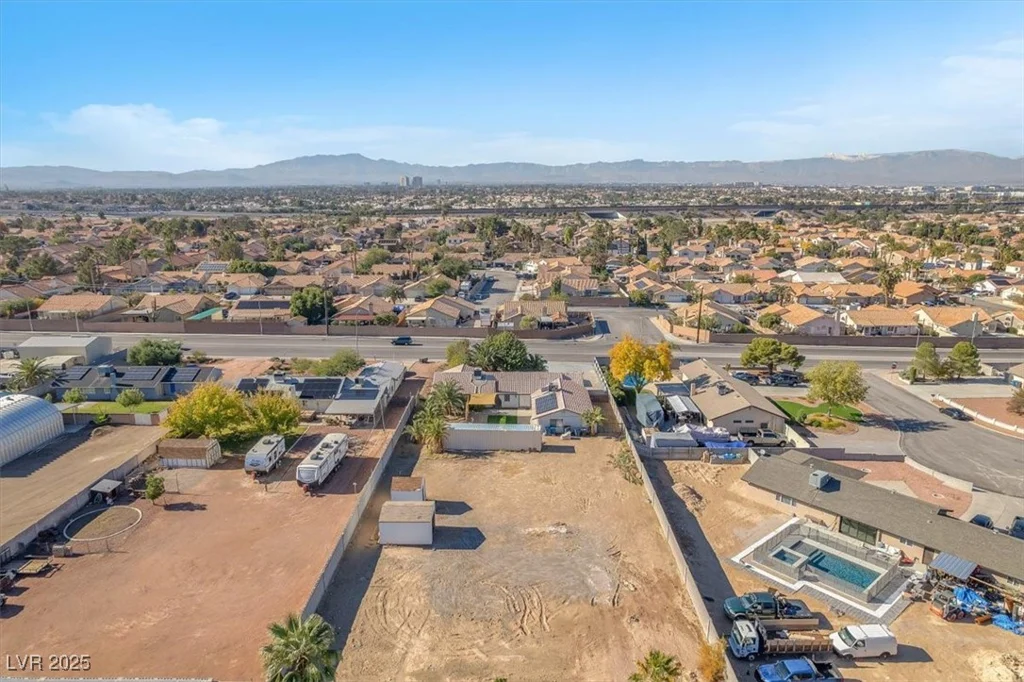 7830 Spencer, Las Vegas, NV 89123