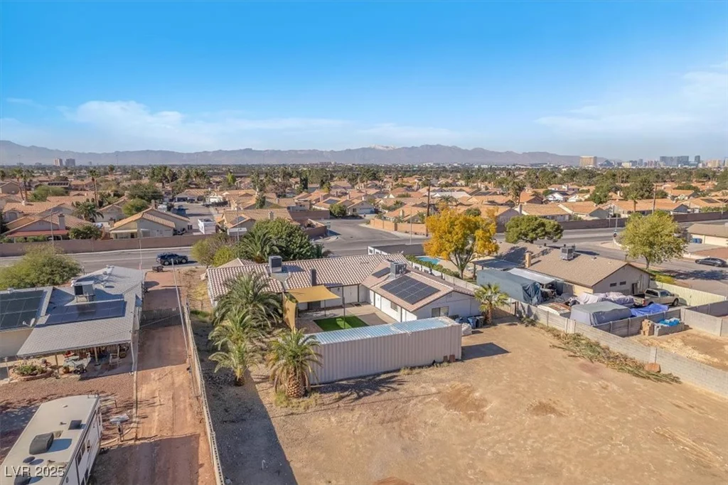 7830 Spencer, Las Vegas, NV 89123