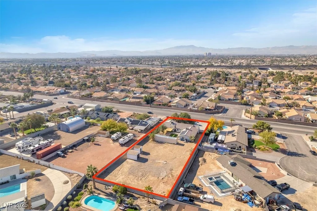7830 Spencer, Las Vegas, NV 89123