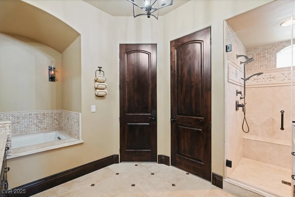 20 Via Paradiso, Henderson, NV 89011