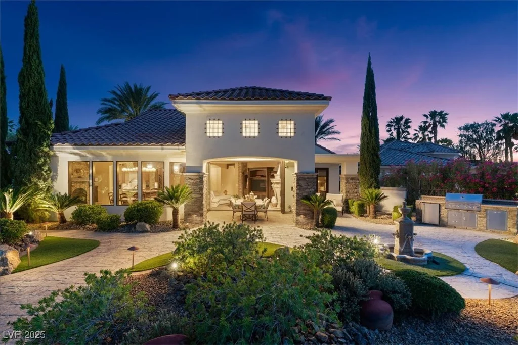 20 Via Paradiso, Henderson, NV 89011