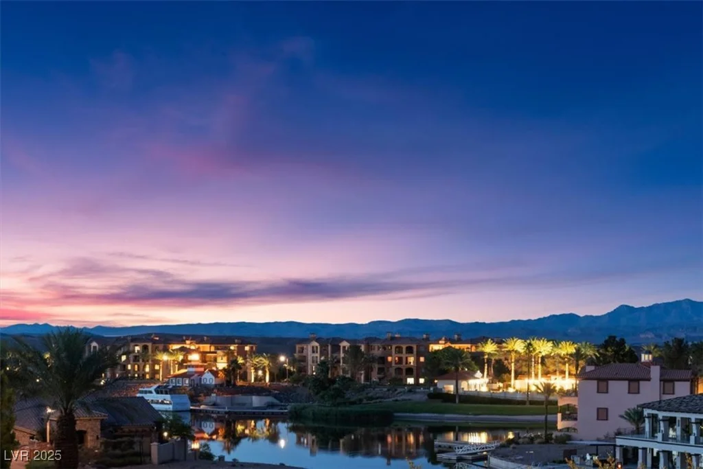 20 Via Paradiso, Henderson, NV 89011