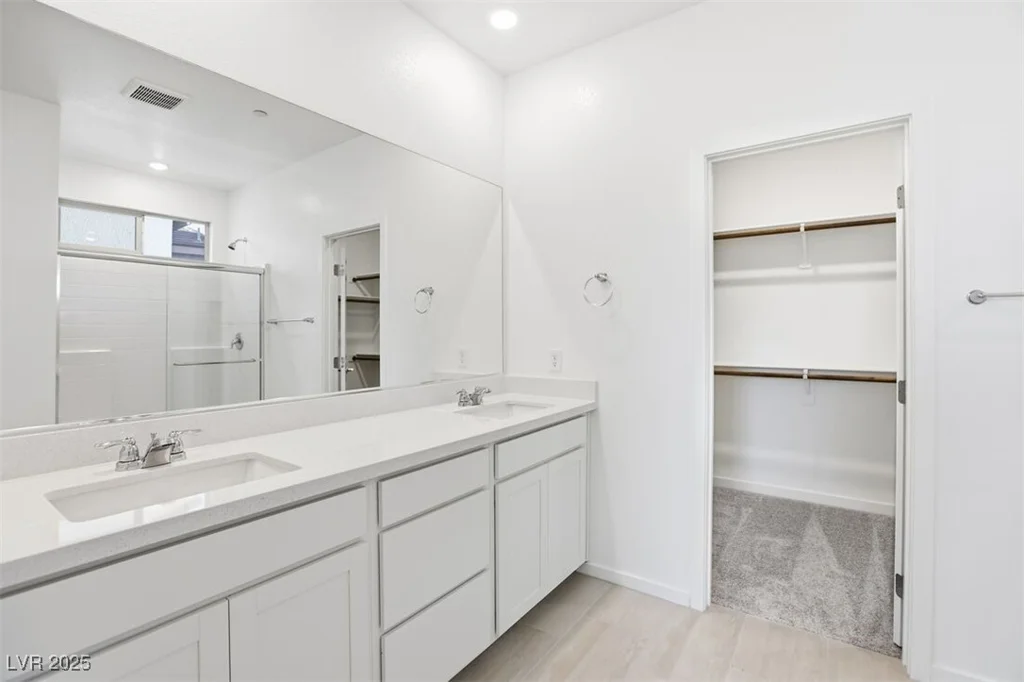 338 Adufe, Henderson, NV 89015