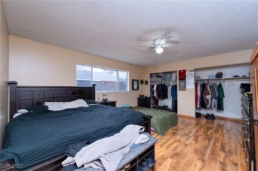 5630 Neosho, Las Vegas, NV 89120