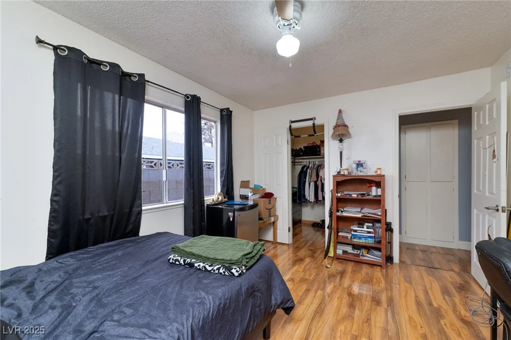5630 Neosho, Las Vegas, NV 89120