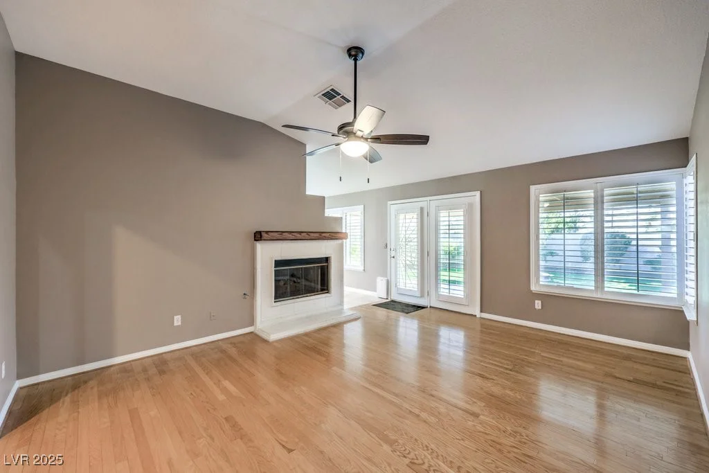 7809 Waterfalls, Las Vegas, NV 89128