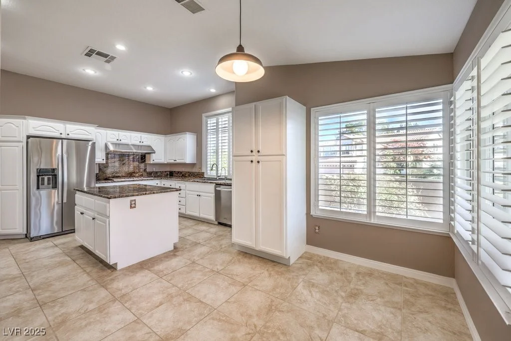7809 Waterfalls, Las Vegas, NV 89128
