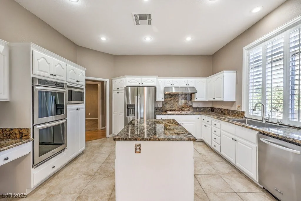 7809 Waterfalls, Las Vegas, NV 89128