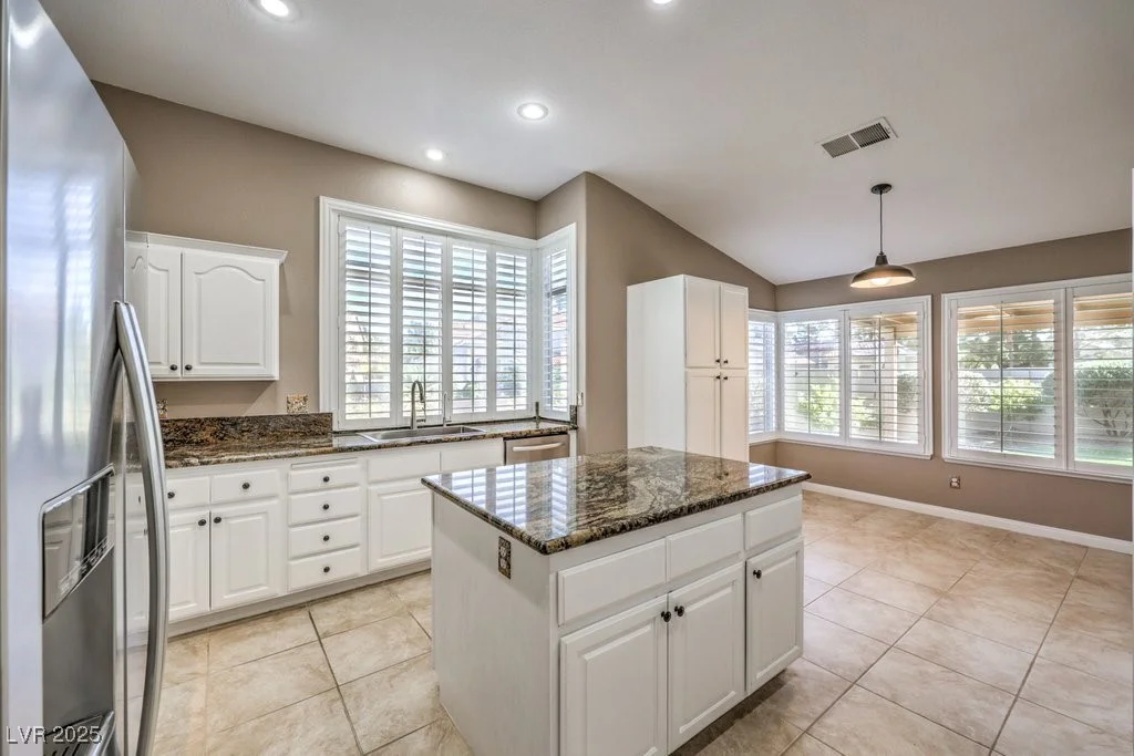 7809 Waterfalls, Las Vegas, NV 89128
