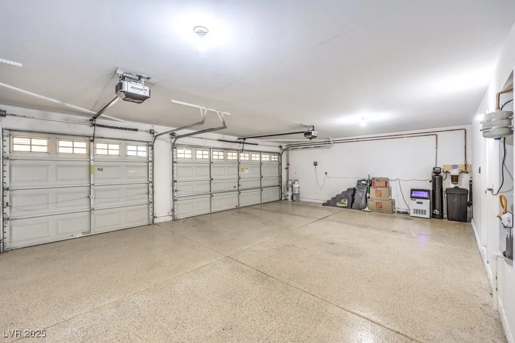 7809 Waterfalls, Las Vegas, NV 89128