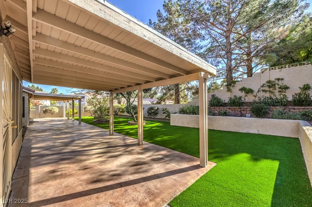 7809 Waterfalls, Las Vegas, NV 89128