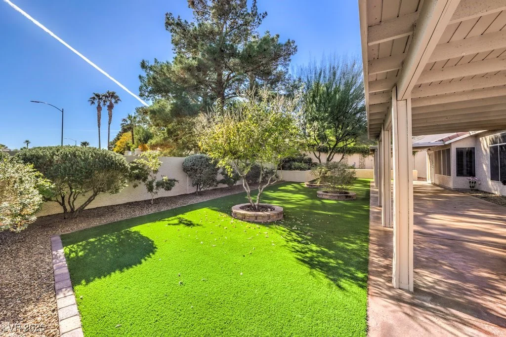 7809 Waterfalls, Las Vegas, NV 89128