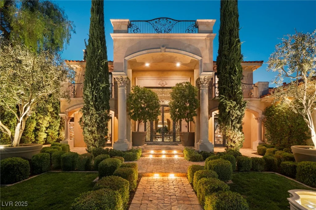 8808 Greensboro, Las Vegas, NV 89134
