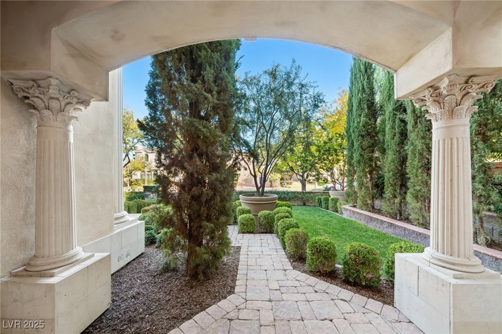 8808 Greensboro, Las Vegas, NV 89134