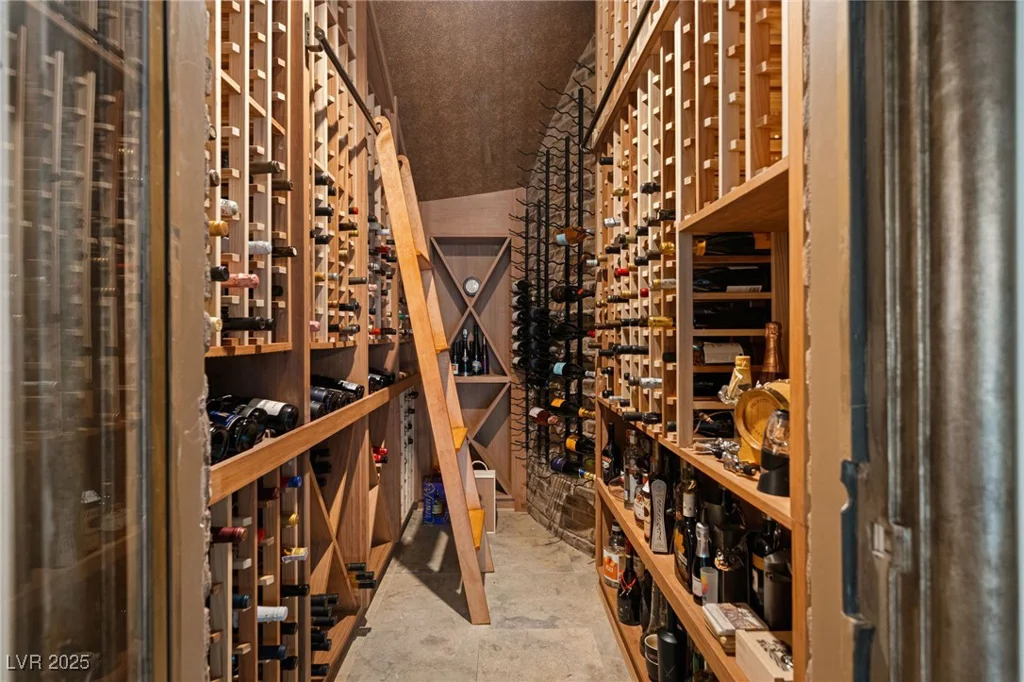 8808 Greensboro, Las Vegas, NV 89134