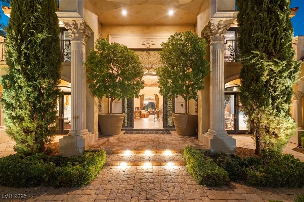 8808 Greensboro, Las Vegas, NV 89134