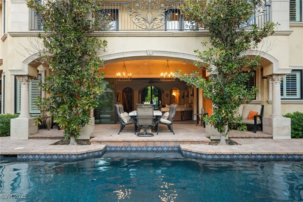 8808 Greensboro, Las Vegas, NV 89134