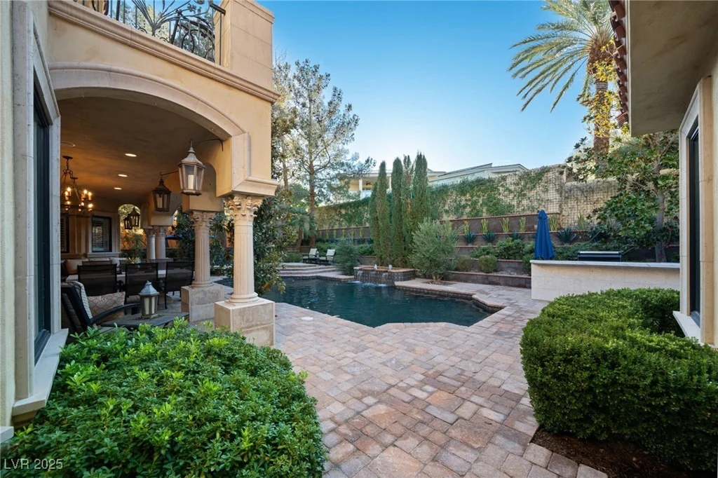 8808 Greensboro, Las Vegas, NV 89134