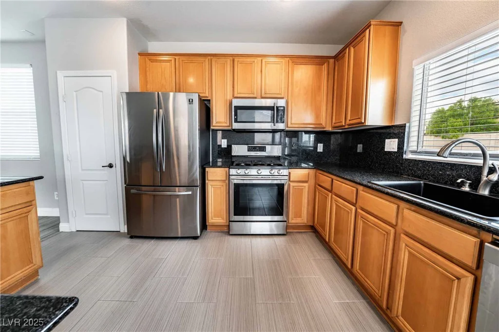 9750 Maple Sugar Leaf, Las Vegas, NV 89148