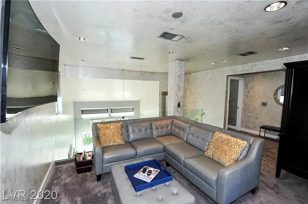 7200 Painted Shadows, Las Vegas, NV 89149
