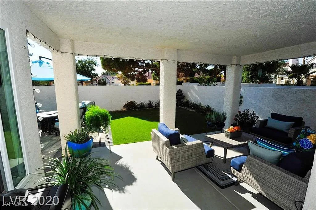 7200 Painted Shadows, Las Vegas, NV 89149