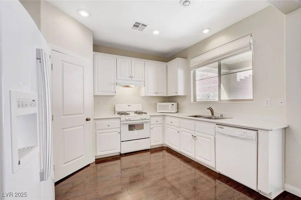 10436 Ashlar Point, Las Vegas, NV 89135