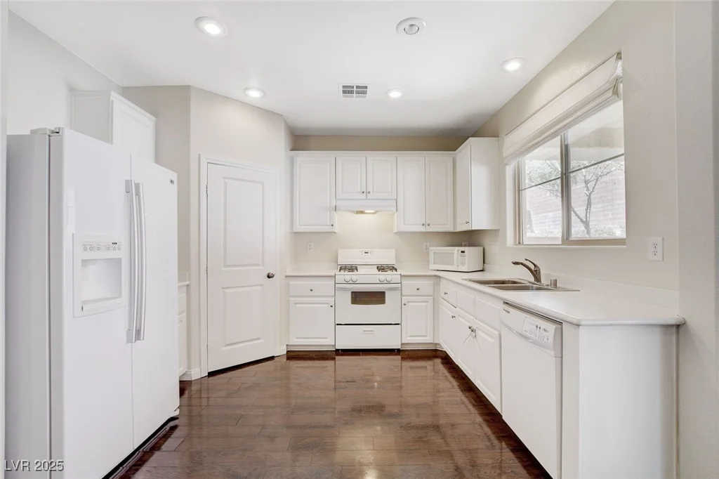 10436 Ashlar Point, Las Vegas, NV 89135