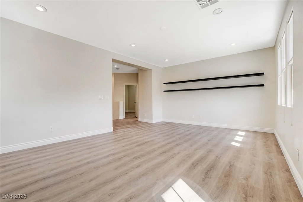 10436 Ashlar Point, Las Vegas, NV 89135