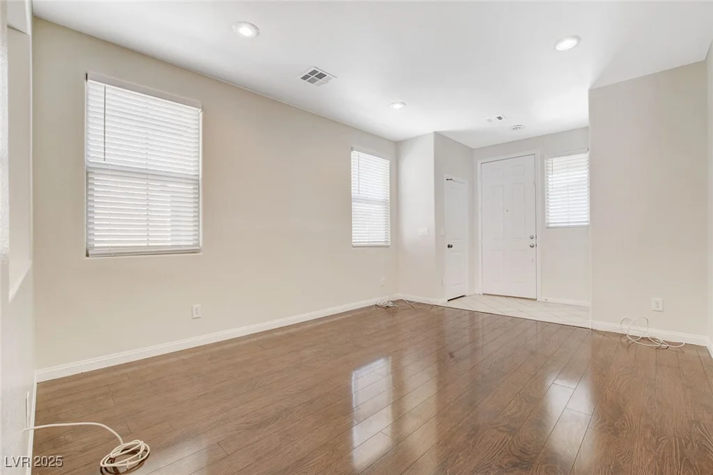 10436 Ashlar Point, Las Vegas, NV 89135