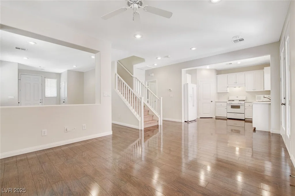 10436 Ashlar Point, Las Vegas, NV 89135