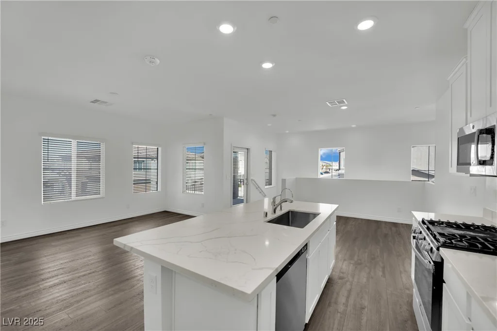 207 Callen Falls, Henderson, NV 89011