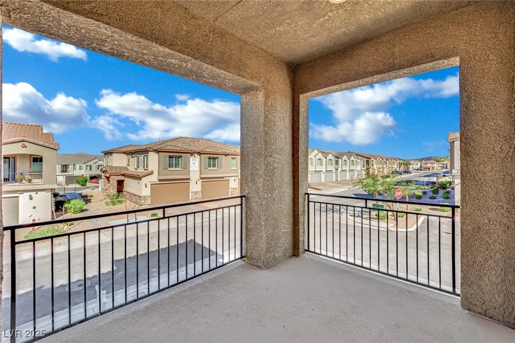 207 Callen Falls, Henderson, NV 89011