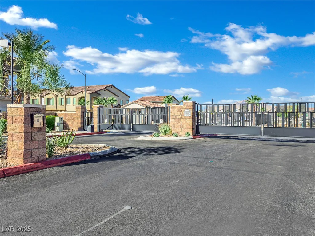 207 Callen Falls, Henderson, NV 89011