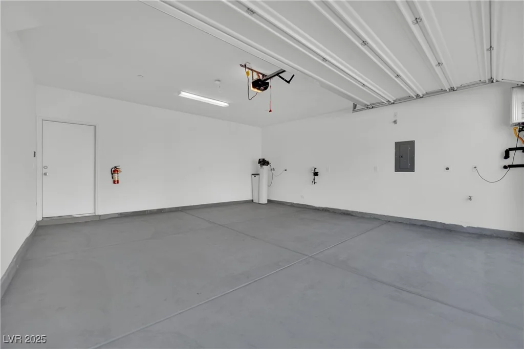 207 Callen Falls, Henderson, NV 89011