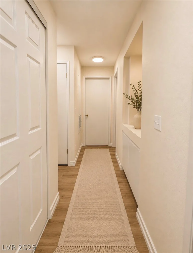 7905 Lago Vista, Las Vegas, NV 89145