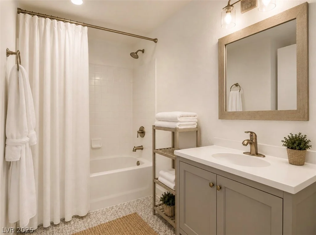 7905 Lago Vista, Las Vegas, NV 89145