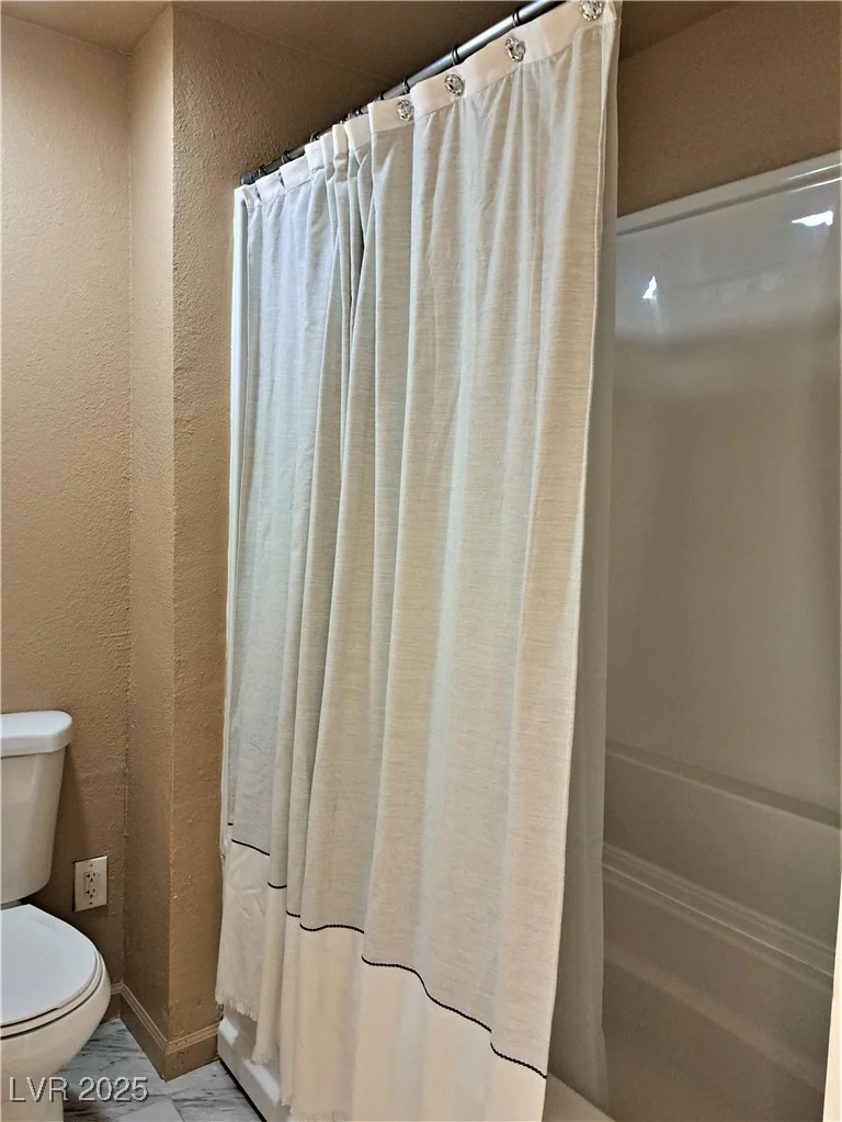 270 Flamingo, Las Vegas, NV 89169