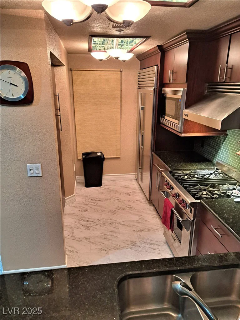 270 Flamingo, Las Vegas, NV 89169