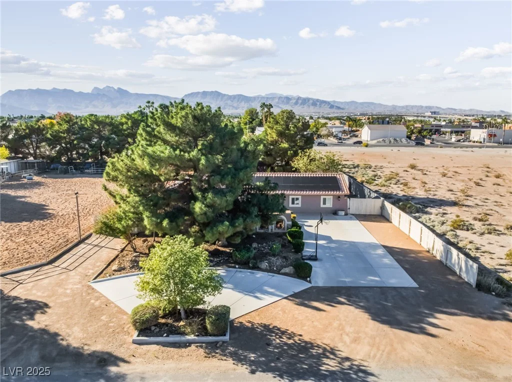 6109 Starlight, Las Vegas, NV 89130