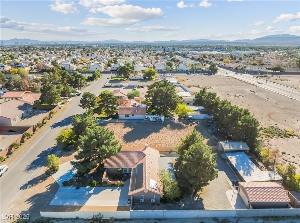 6109 Starlight, Las Vegas, NV 89130