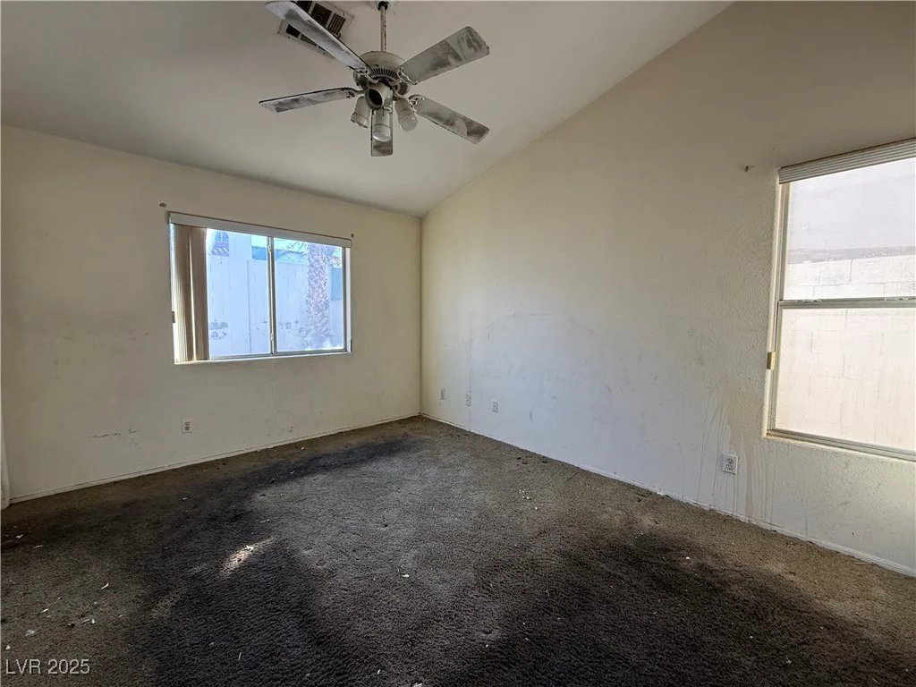 627 Spritlake, North Las Vegas, NV 89032